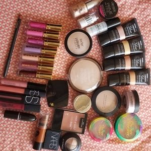 Makeup lot